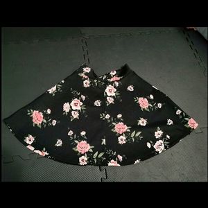 Skirt size Small